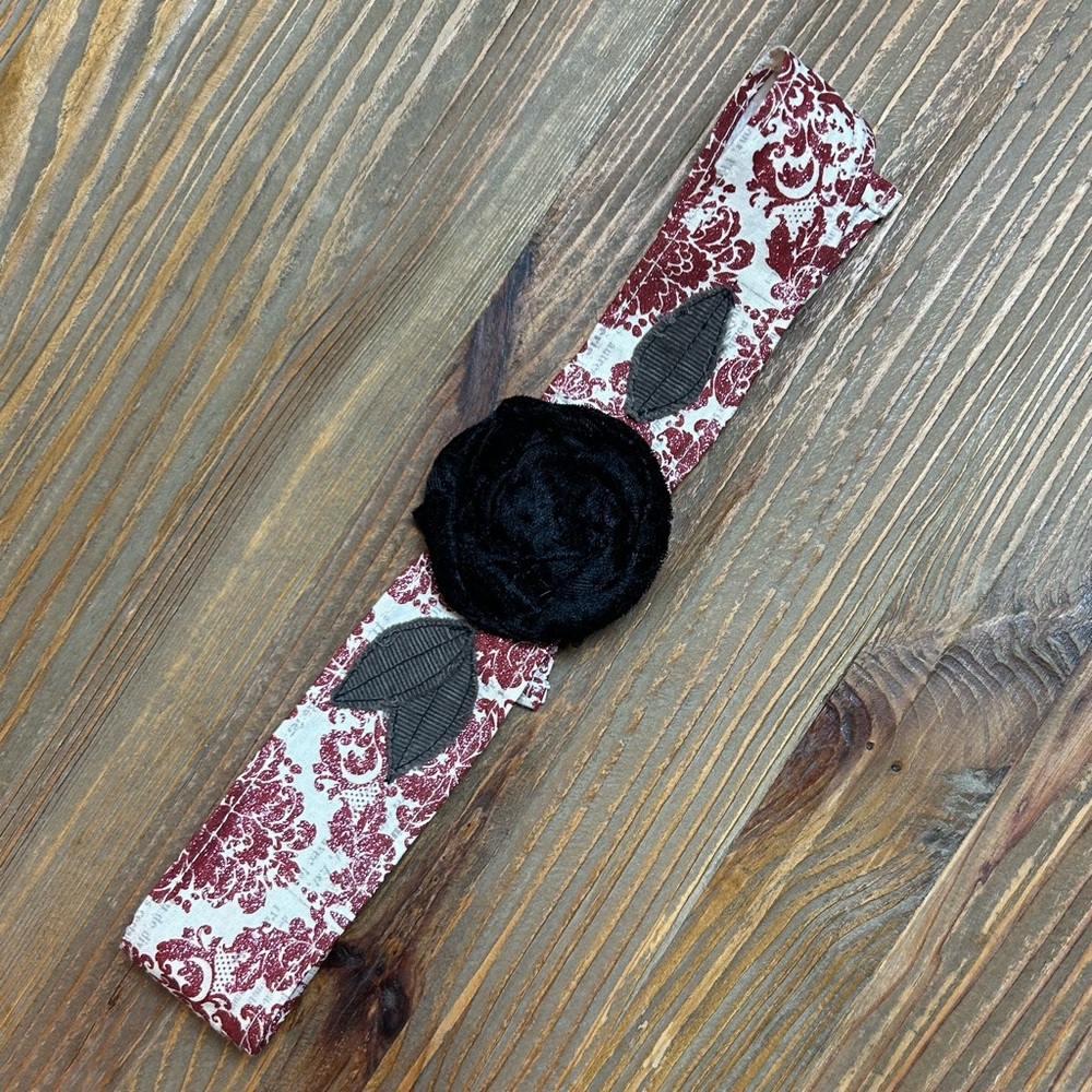 Floral Headband Wrap with Black Rose Accent